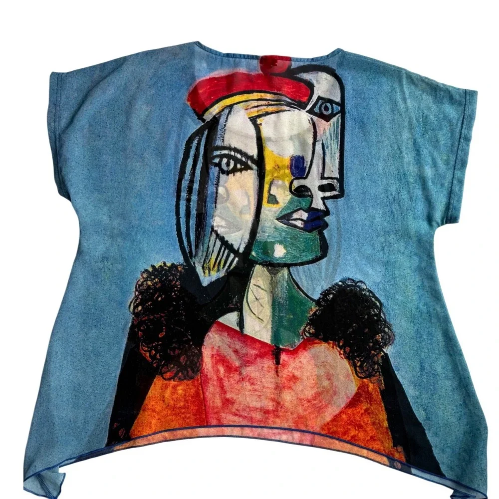 Shana | Tops | Shana Picasso Style Abstract Art Graphic Sharkbite Hem ...
